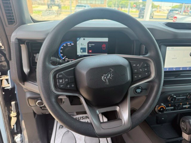 Used 2023 Ford Bronco 4-Door AWD/4WD image 17