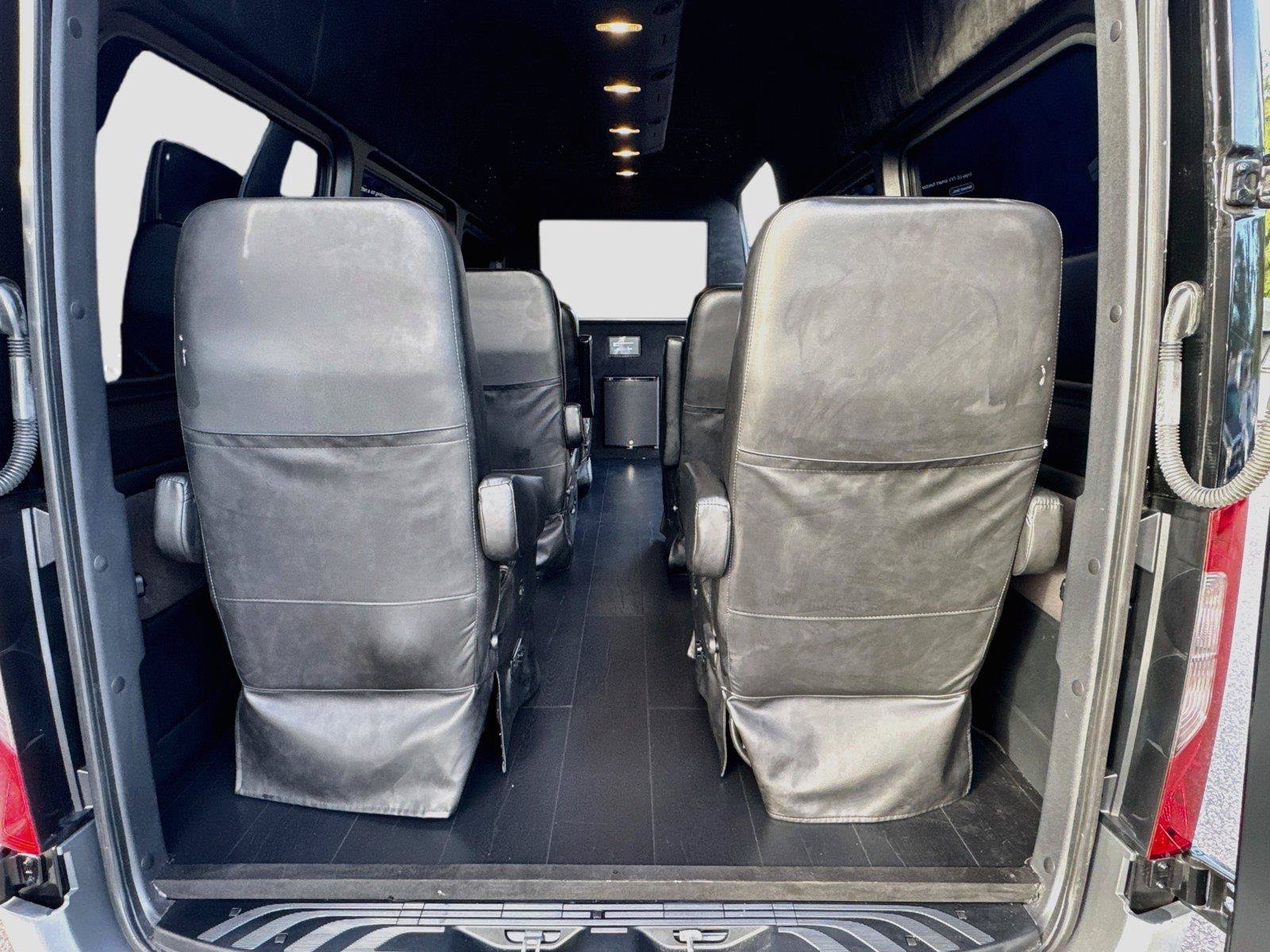 Used 2022 Mercedes-Benz Sprinter 2500 image 25