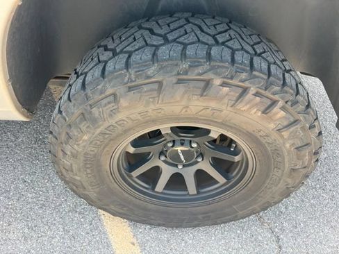 Used 2018 RAM 1500 Big Horn AWD/4WD image 11