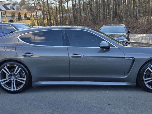Used 2013 Porsche Panamera S w/ Premium Pkg Plus image 5