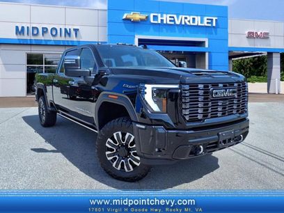 New 2025 GMC Sierra 2500 Denali Ultimate w/ Max Trailering Package