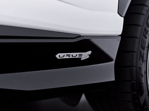 Used 2023 Lamborghini Urus S AWD/4WD image 21