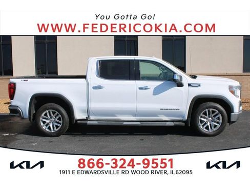 Used 2019 GMC Sierra 1500 SLT image 1