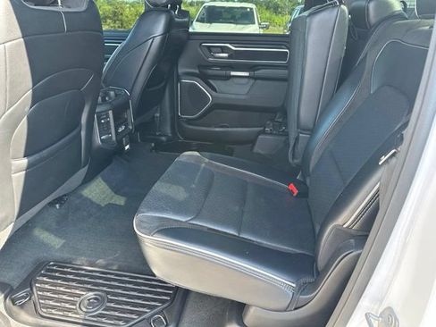 Used 2023 RAM 1500 Laramie AWD/4WD image 9