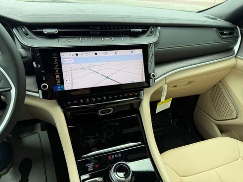 New 2026 Jeep Grand Cherokee Limited AWD/4WD image 21