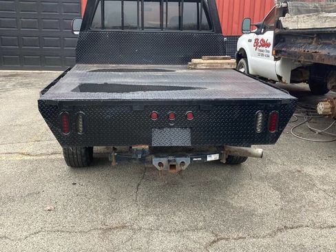 Used 2004 Ford F250 XLT image 4