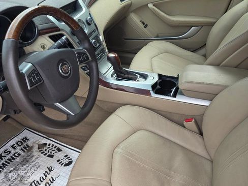 Used 2009 Cadillac CTS 3.6 w/ Wood Trim Package RWD image 14