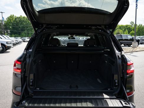Used 2023 BMW X5 sDrive40i w/ M Sport Package RWD image 9