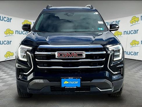 Used 2026 GMC Terrain Elevation w/ Elevation Premium Package image 2