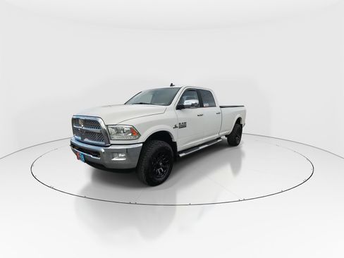 Used 2014 RAM 2500 Laramie image 4