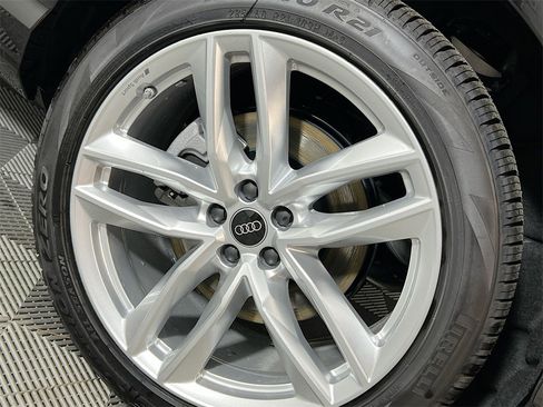 New 2025 Audi Q7 3.0T Premium Plus image 33