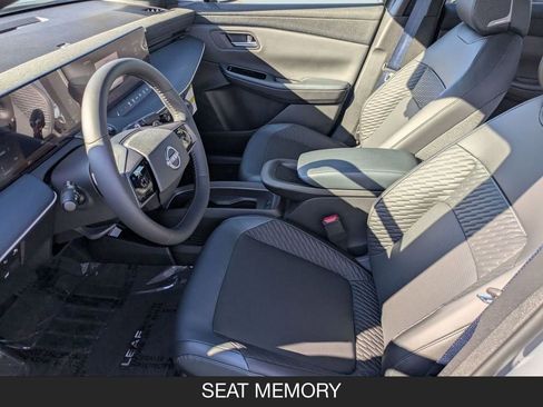 New 2026 Nissan Leaf Platinum+ w/ Cargo Package (Platinum+) FWD image 14