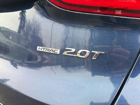 Used 2020 Hyundai Santa Fe SEL image 11