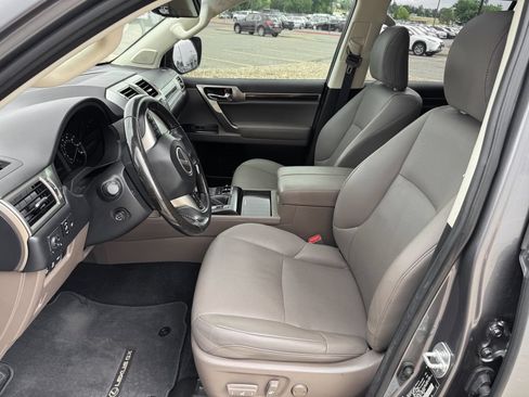 Used 2020 Lexus GX 460 Premium AWD/4WD image 14