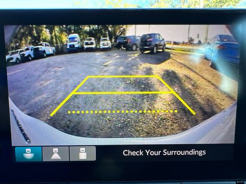 Used 2023 Honda Accord LX image 17