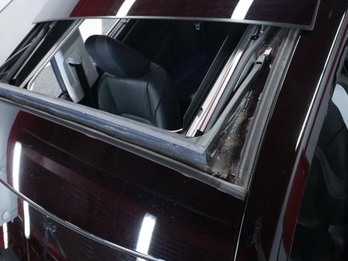 Used 2022 Lexus ES 350 Ultra Luxury w/ Accessory Package 2 FWD image 14