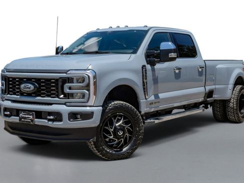 Used 2024 Ford F350 Lariat w/ Chrome Package AWD/4WD image 5