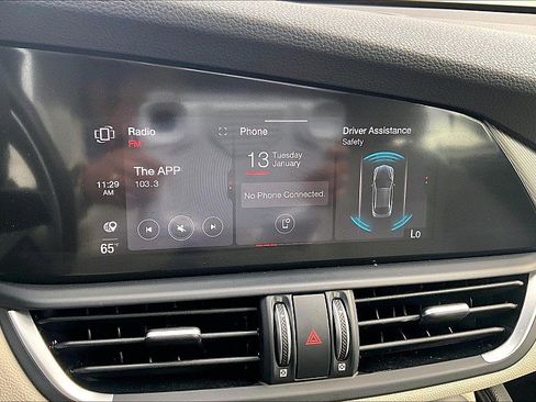 Used 2020 Alfa Romeo Giulia w/ Quick Order Package 22K Sport image 22