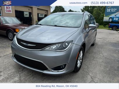 Used 2019 Chrysler Pacifica Touring-L