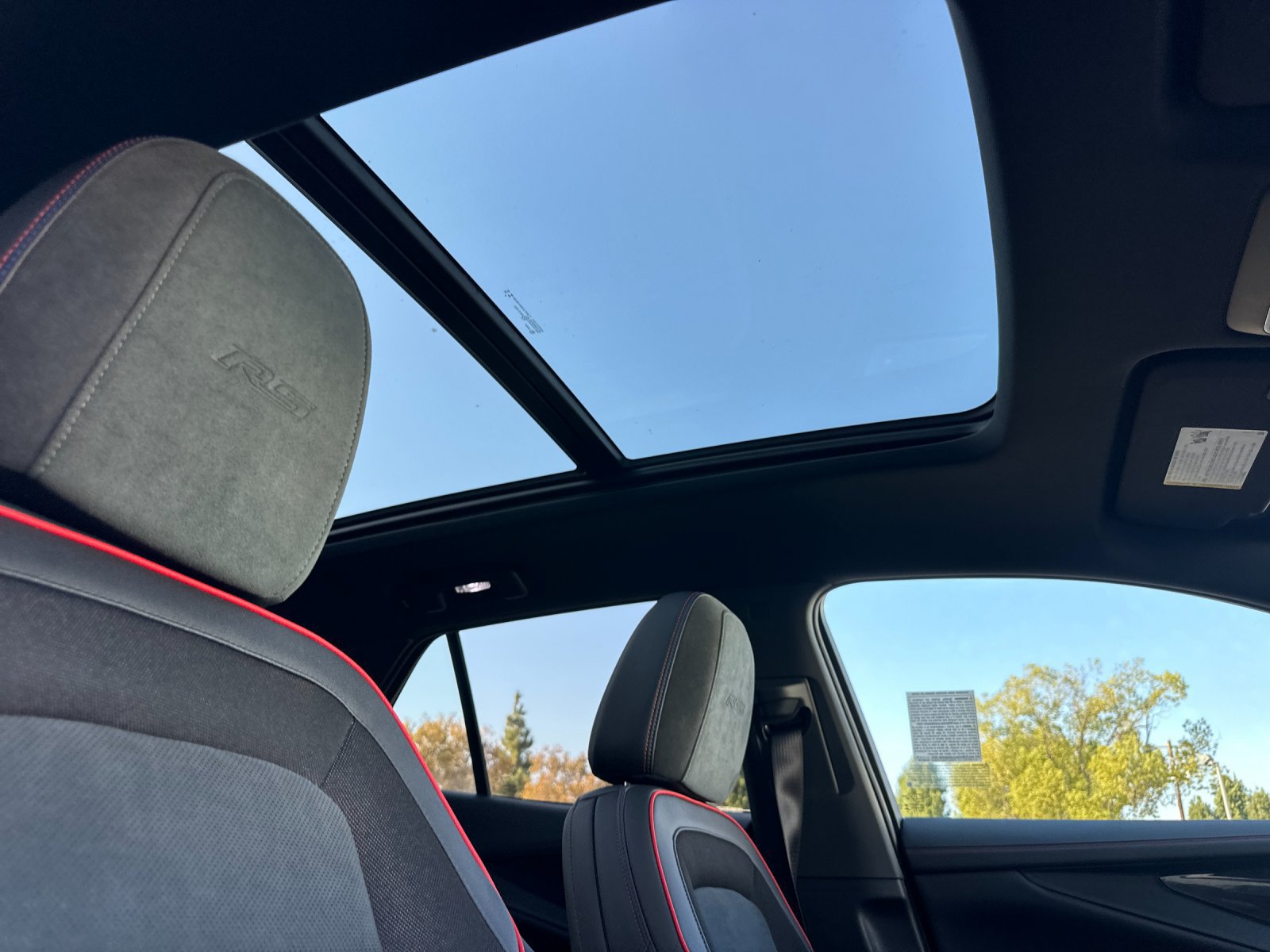 New 2026 Chevrolet Blazer EV RS AWD/4WD image 17