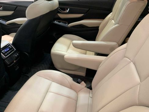 Used 2019 Subaru Ascent Limited image 5