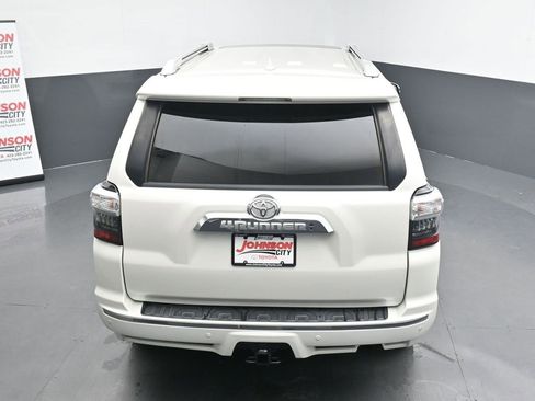 Used 2017 Toyota 4Runner Limited image 30