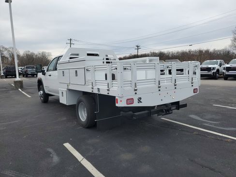 New 2025 GMC Sierra 3500 Pro w/ Convenience Package image 7