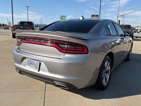 Used 2015 Dodge Charger SXT w/ Plus Group image 16