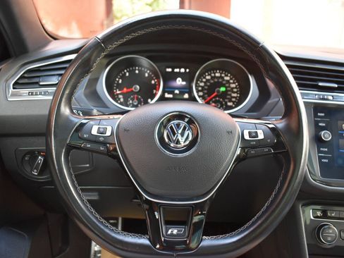 Used 2021 Volkswagen Tiguan SE R-Line AWD/4WD image 22