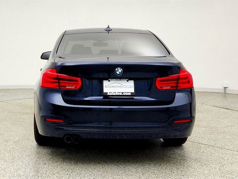 Used 2017 BMW 330i xDrive Sedan w/ Premium Package AWD/4WD image 6