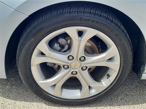 Used 2017 Chevrolet Cruze Premier image 7