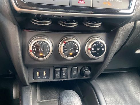 Used 2023 Mitsubishi Outlander Sport SE AWD/4WD image 31