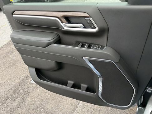 New 2026 Chevrolet Silverado 3500 LT w/ All Star Edition AWD/4WD image 13