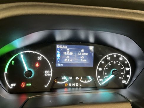 Used 2024 Ford E-Transit Low Roof image 10