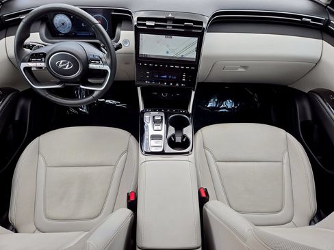 Used 2024 Hyundai Tucson Limited FWD image 5