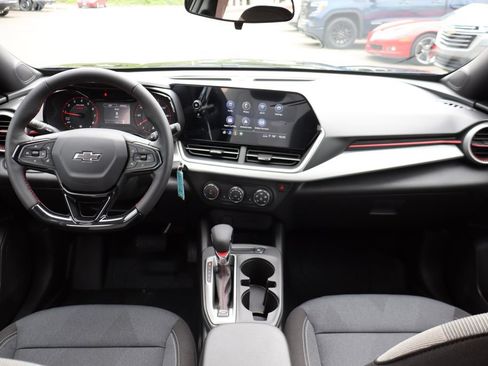 New 2026 Chevrolet Trax RS w/ Sunroof Package FWD image 37