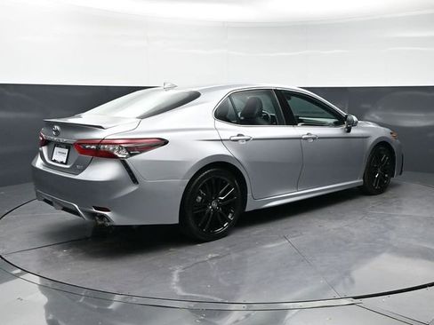 Used 2024 Toyota Camry XSE FWD image 5