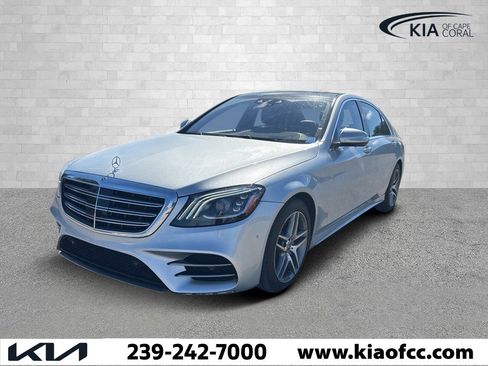 Used 2019 Mercedes-Benz S 560 4MATIC Sedan image 1