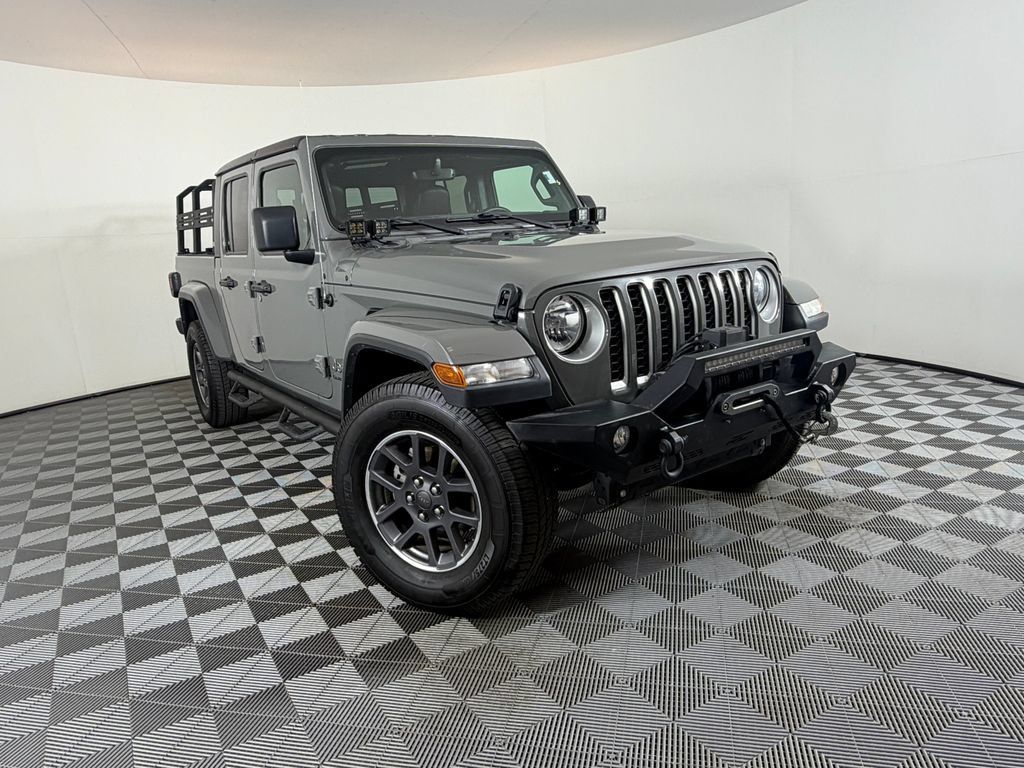 Used 2020 Jeep Gladiator Overland w/ Popular Equipment Package AWD/4WD 360° Tour