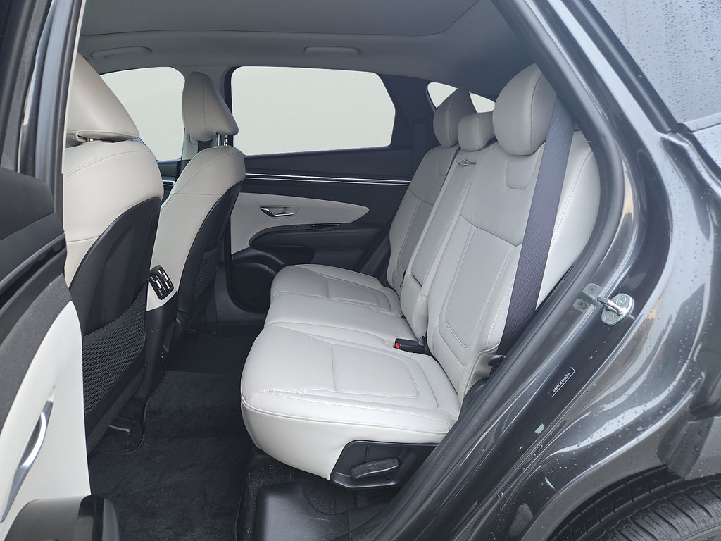 Certified 2023 Hyundai Tucson Limited w/ Cargo Package AWD/4WD image 19
