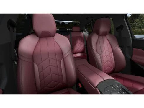 New 2026 BMW 540i xDrive w/ Executive Package image 12