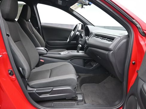 Used 2022 Honda HR-V Sport image 7