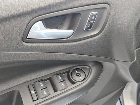 Used 2014 Ford Escape SE image 18