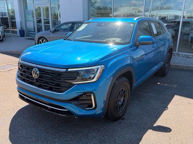 Certified 2024 Volkswagen Atlas Cross Sport SEL Premium R-Line AWD/4WD image 9