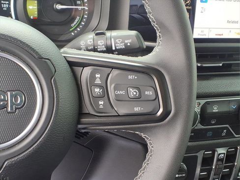 Used 2025 Jeep Wrangler Unlimited Sport S 4xe AWD/4WD image 12