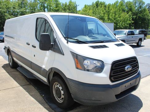 Used 2018 Ford Transit 250 148 Low Roof RWD image 2