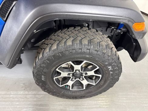 Used 2021 Jeep Wrangler Unlimited Rubicon AWD/4WD image 14