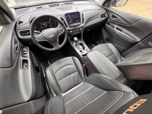 Used 2023 Chevrolet Equinox Premier image 13
