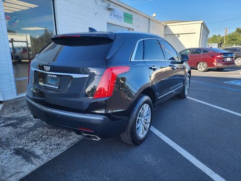 Used 2018 Cadillac XT5 Luxury w/ Driver Awareness Package FWD image 4