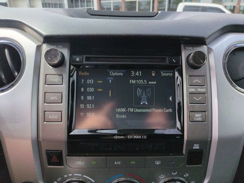 Used 2018 Toyota Tundra SR5 w/ TRD Off Road Package image 19